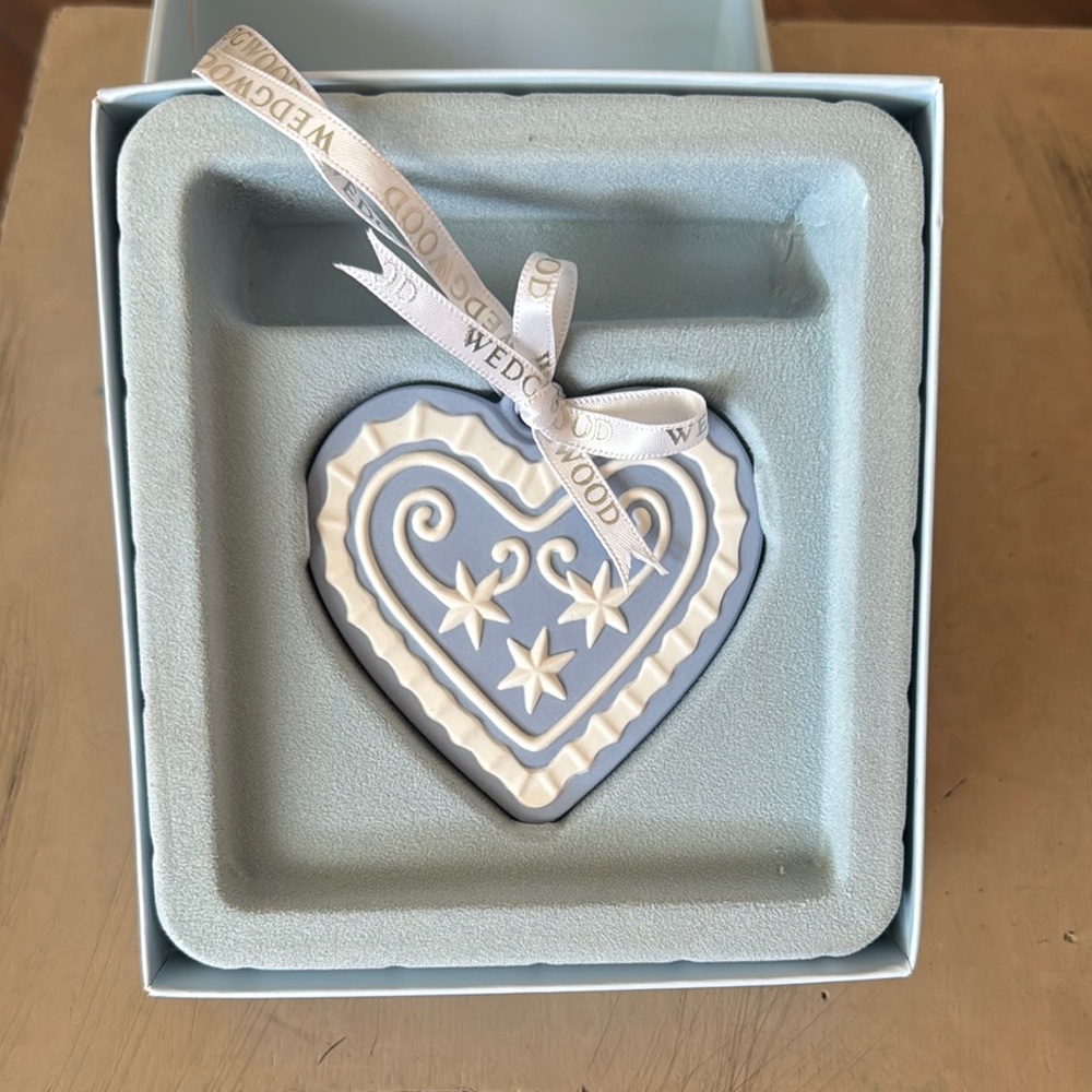 Wedgwood Blue and White Cookie Heart Jasperwear Licita Ornament Limited Edition.